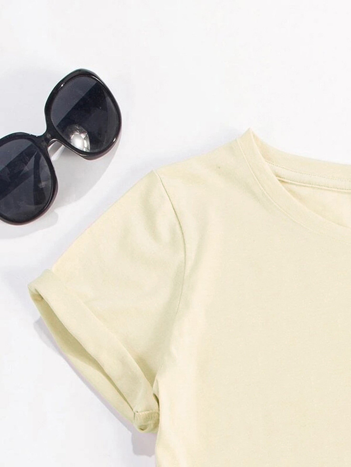 Graphic Round Neck Short Sleeve T-Shirt - Online Shop AU.com - OnlineShopAU.com