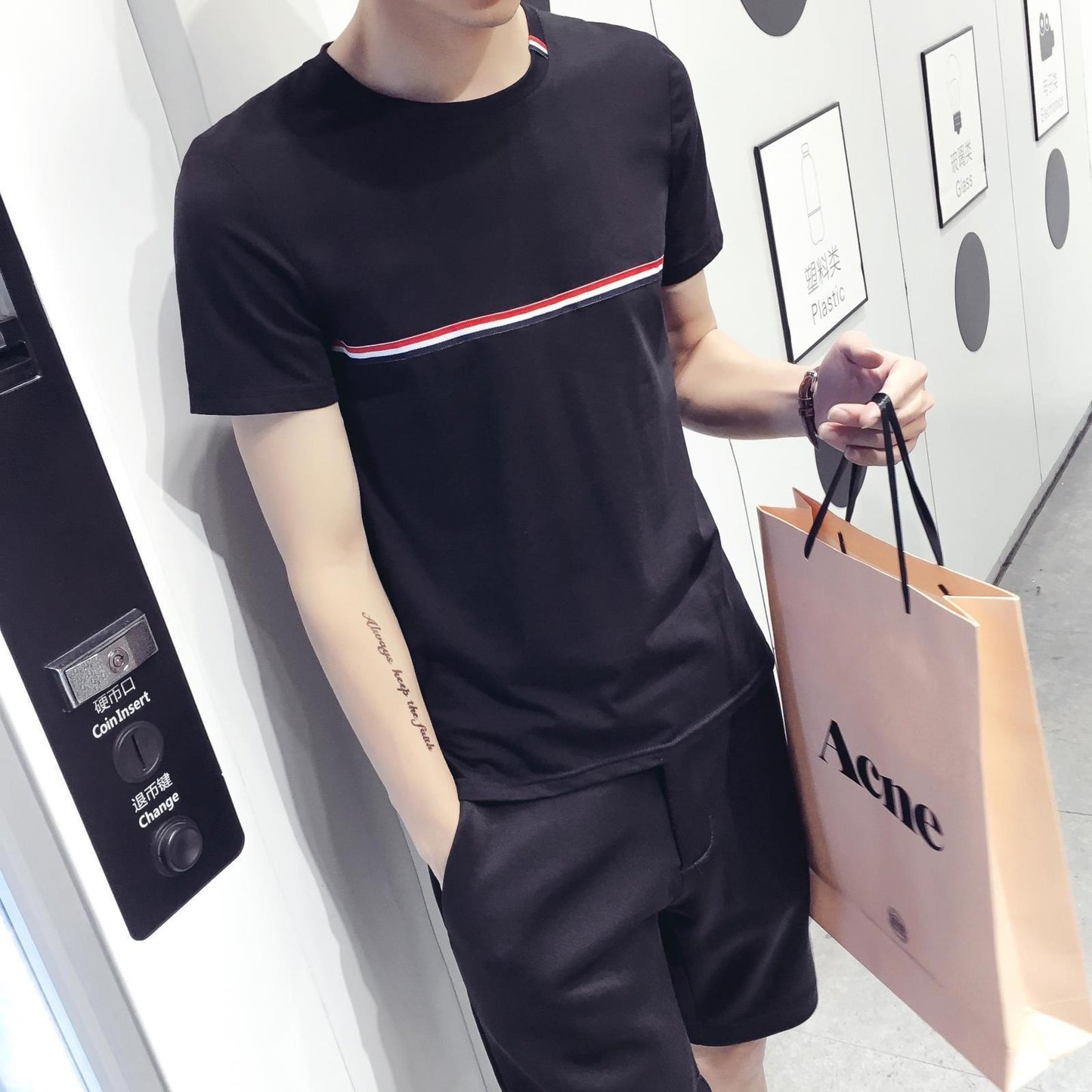 Men's T-shirt round neck T-shirt - Online Shop AU.com