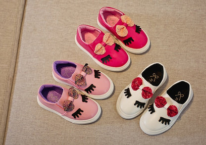 children's shoes